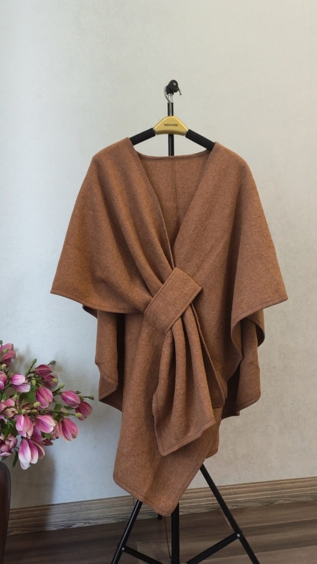 Chic & Cozy - Cardigan-cape cocooning