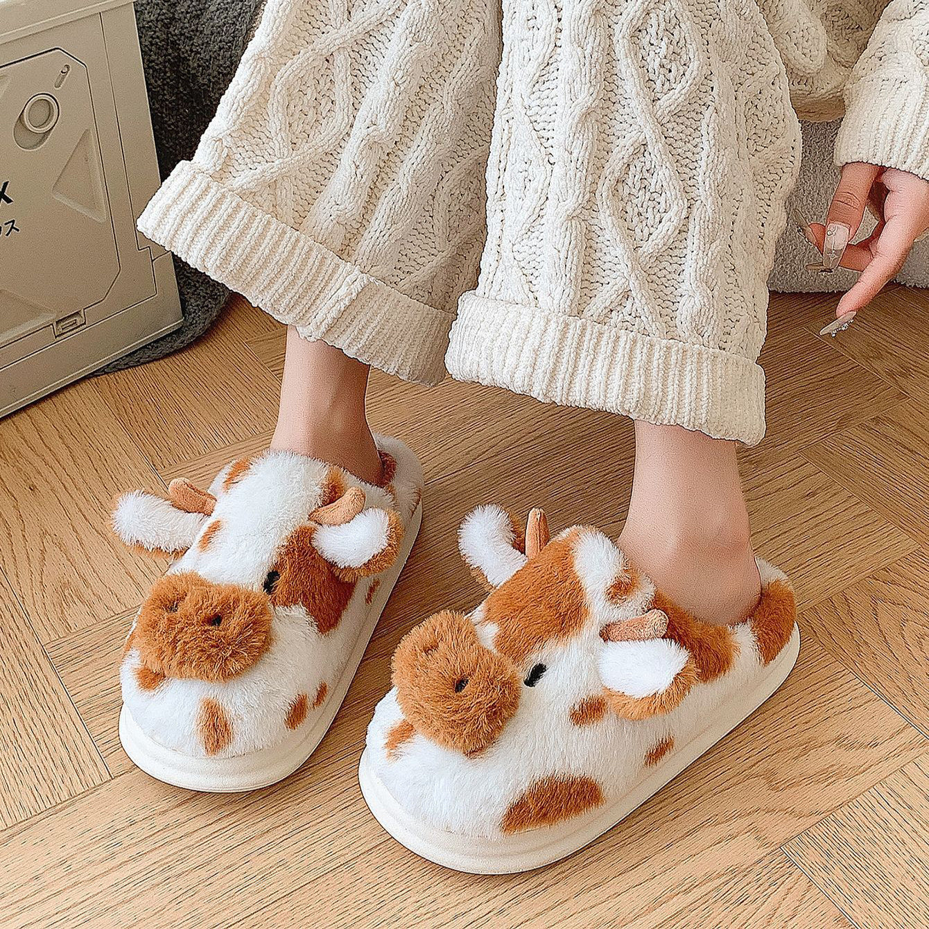 Chaussons vache mignons – Hiver chaud, confort pour la maison, antidérapants