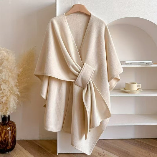 Chic & Cozy - Cardigan-cape cocooning