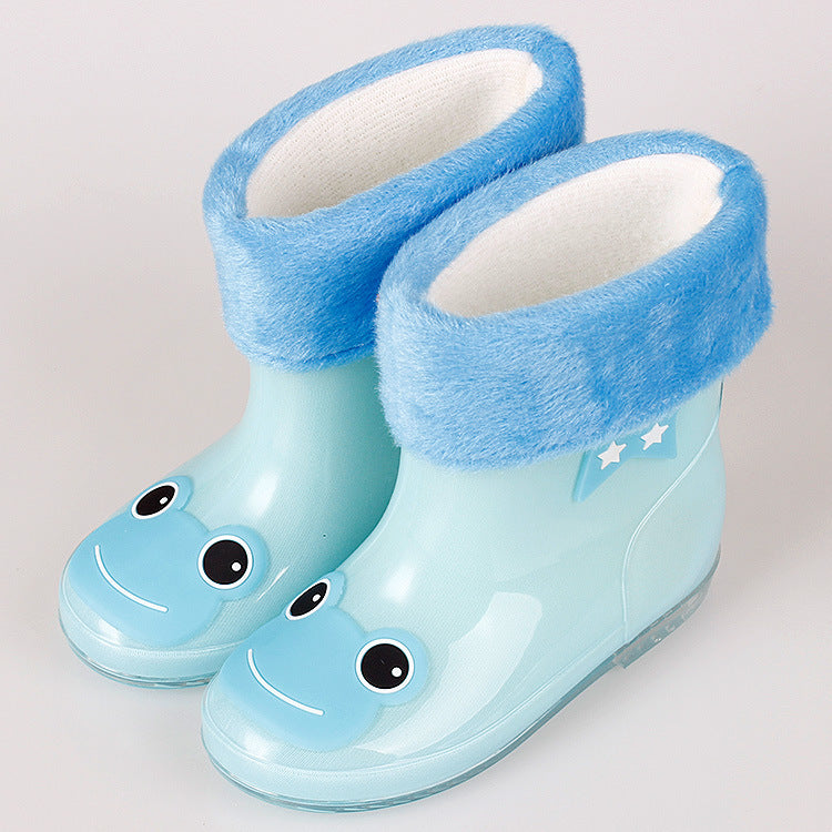 Les petites bottes de pluie toutes saisons : douces, confort et doublure coton qui se retire en un clin d’œil !